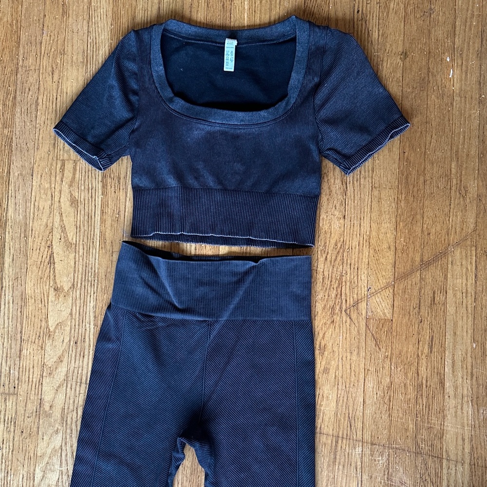 FashionNova Black Ribbed Crop Top & High-Waist Leggings Set (NovaSport)